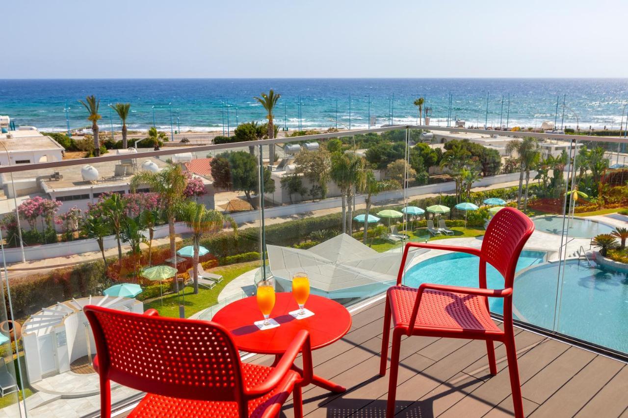 Faros Hotel Ayia Napa Exterior foto